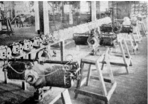 Linea de produccion del Detroit Aeroplane Co en 1911