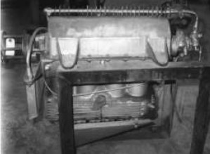 Adapted Ford engine with inverted cylinders