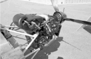 El MO-9 ya en bancada y con hélice
