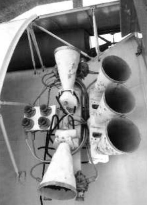 Another battery of maneuvering engines