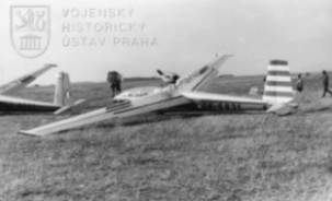 Blanik motorglider motorized with Jawa.