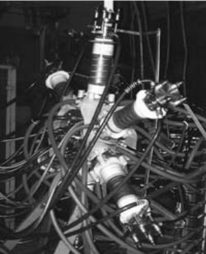 Keldysh Hall-effect engine