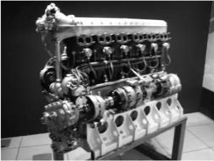 Renault confundido con Le-Rhone