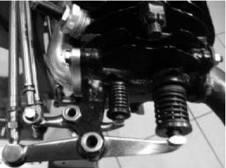 Anzani cylinder head details