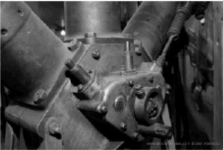 Anzani engine distribution