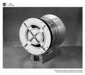 Motor ionico de la NASA-Cleveland