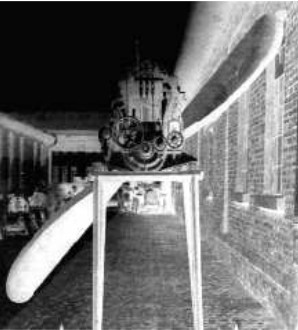 Photo of the same 4-cylinder engine in Rüsselsheim