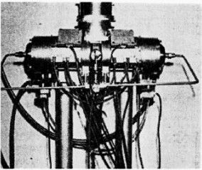 Material realization of the free piston engine
