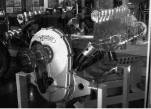 Peugeot L-112, photo