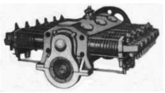 Another view of the Ashmusen 12-cylinder