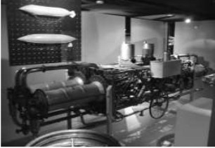 Renard 100 CV engine at the MAE