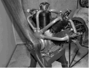 REP 5-cylinder, fan-shape engine