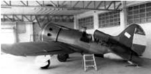 Polikarpov I-16, réplica