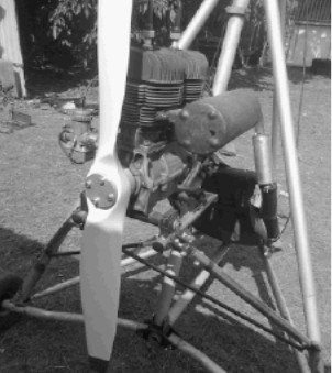 Trabant engine with direct propeller output mounted on an ULM