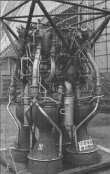 YF-2 is a 4 x YF-1 cluster